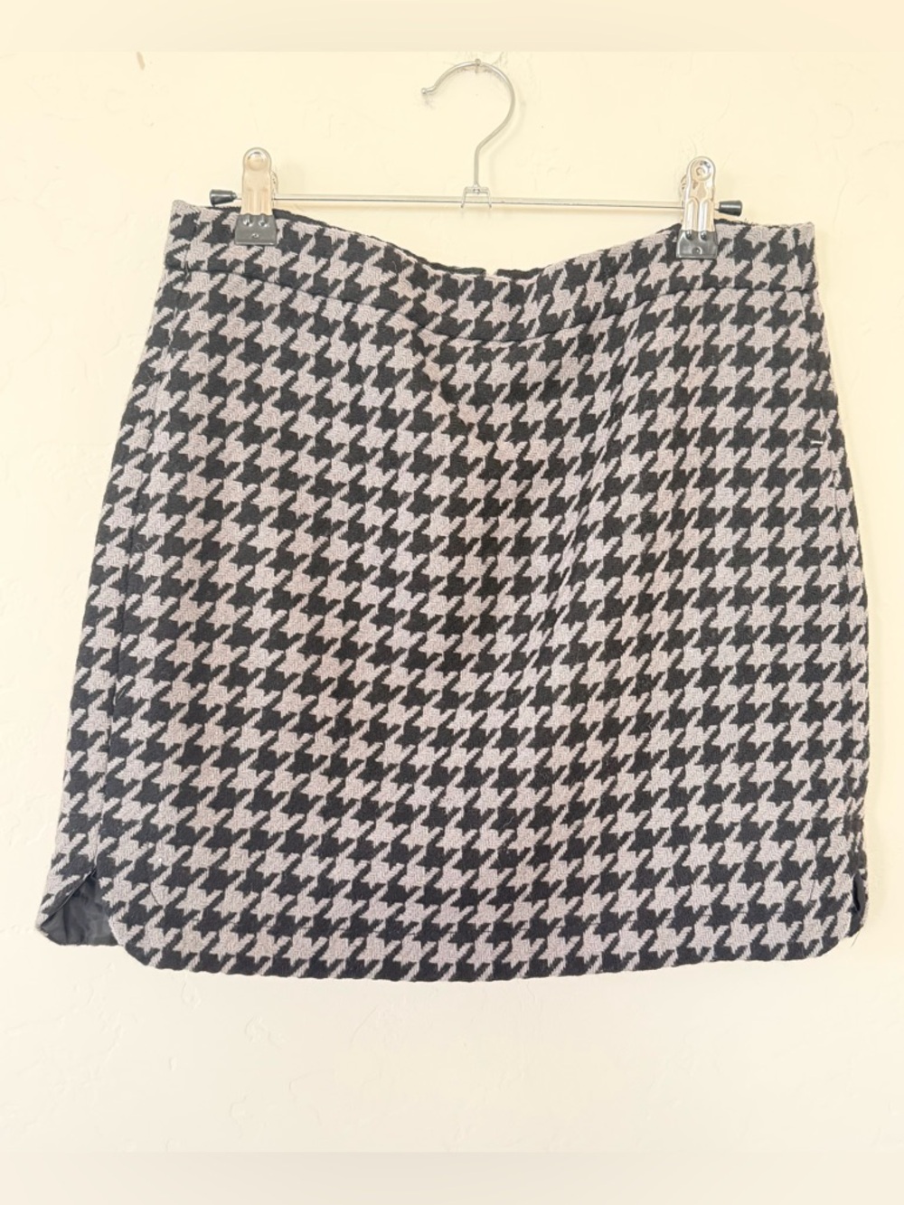 J. Crew Houndstooth Mini Skirt Size 2